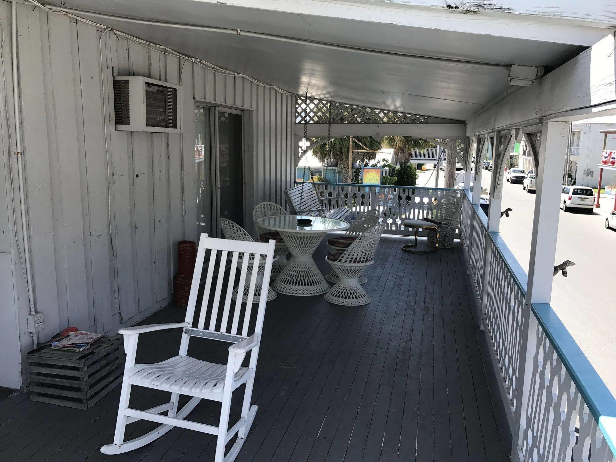Cedar Inn Cedar Key Exterior foto